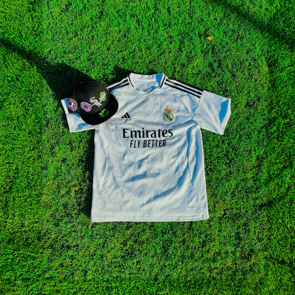 Real Madrid 23/24 Home Shirt + New Era Fitted Cap